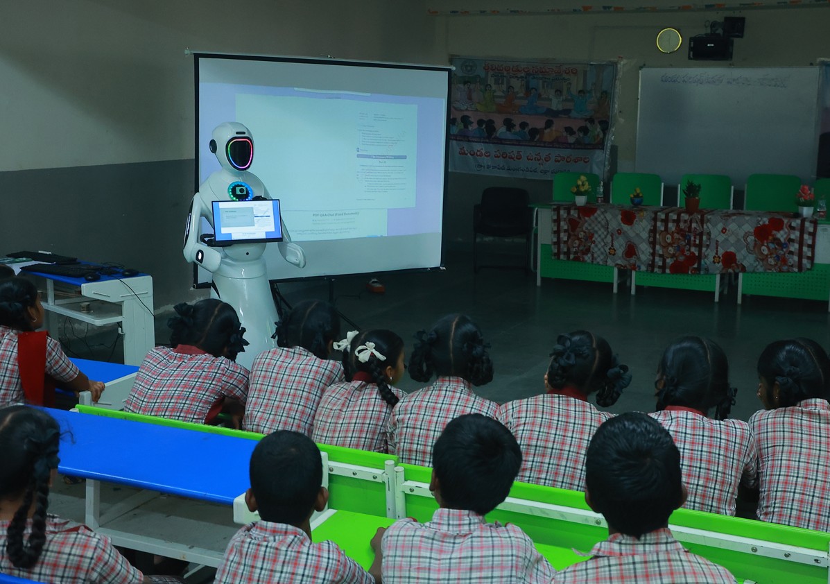 Technology-enabled learning in classrooms that need it most
